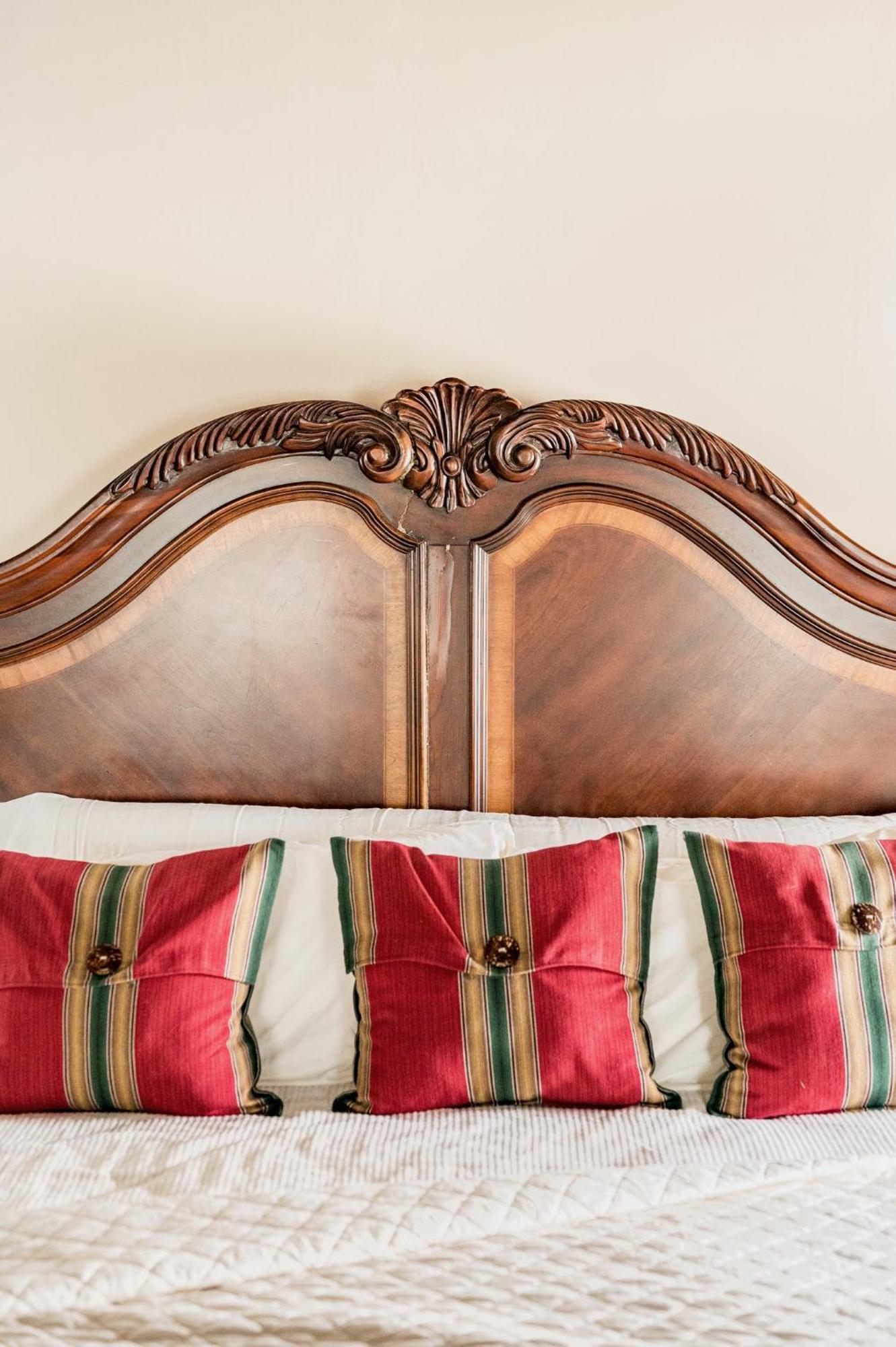 One Of These Nights - King Sized Bed - Sleeps 2 Ξενοδοχείο Lynchburg Εξωτερικό φωτογραφία
