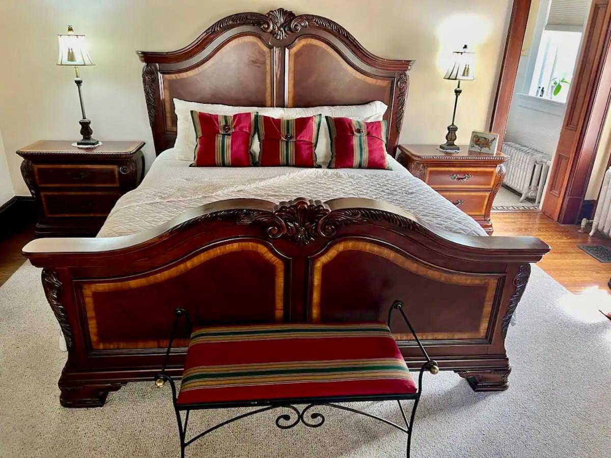 One Of These Nights - King Sized Bed - Sleeps 2 Ξενοδοχείο Lynchburg Εξωτερικό φωτογραφία